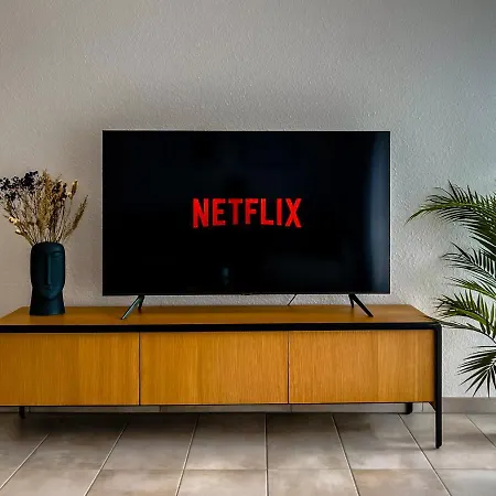 Moselblick Iii Ad Reichsburg Parkplatz 100m Marktplatz コッヘム